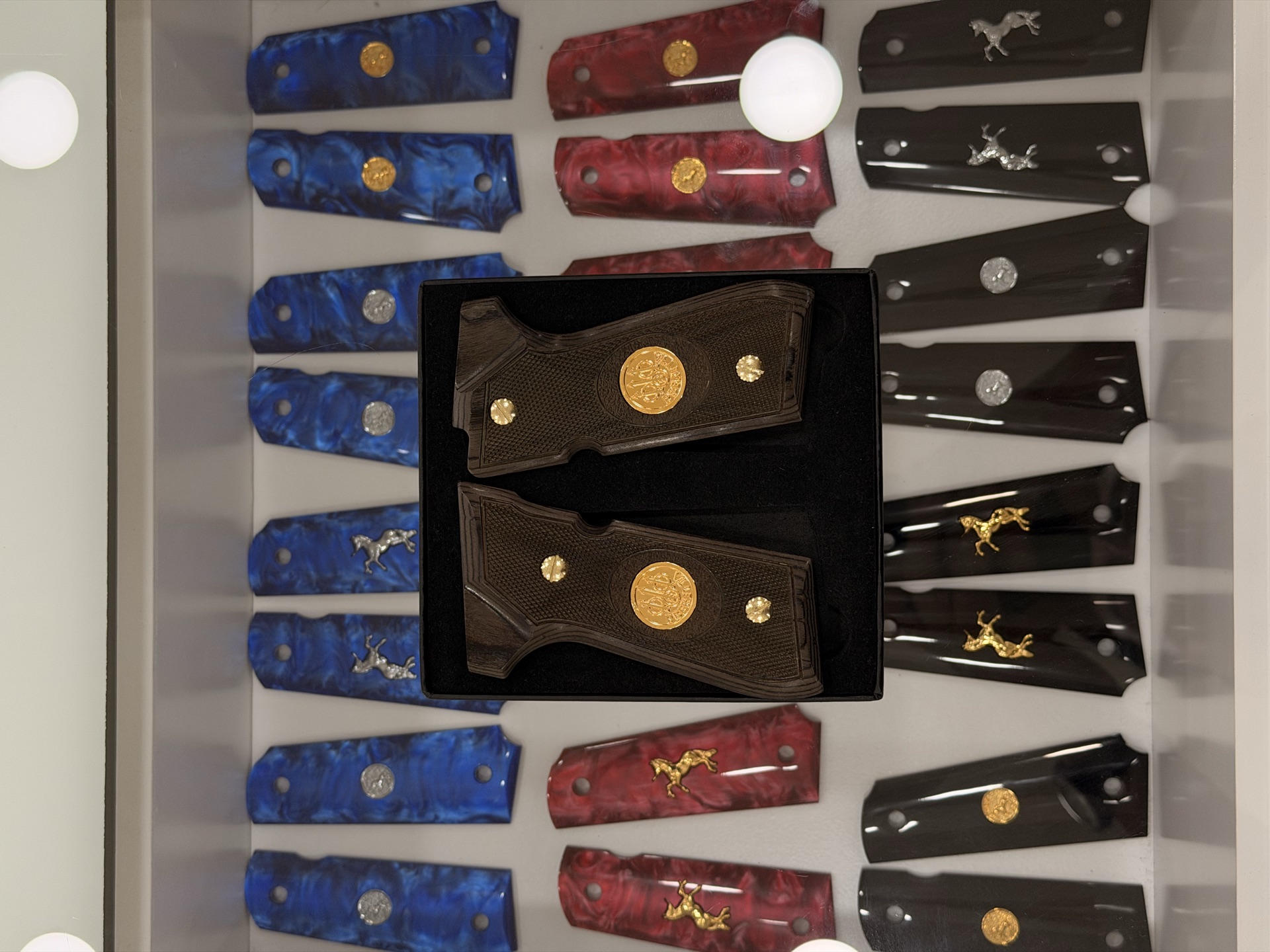 Cachas de nogal para Beretta 92
